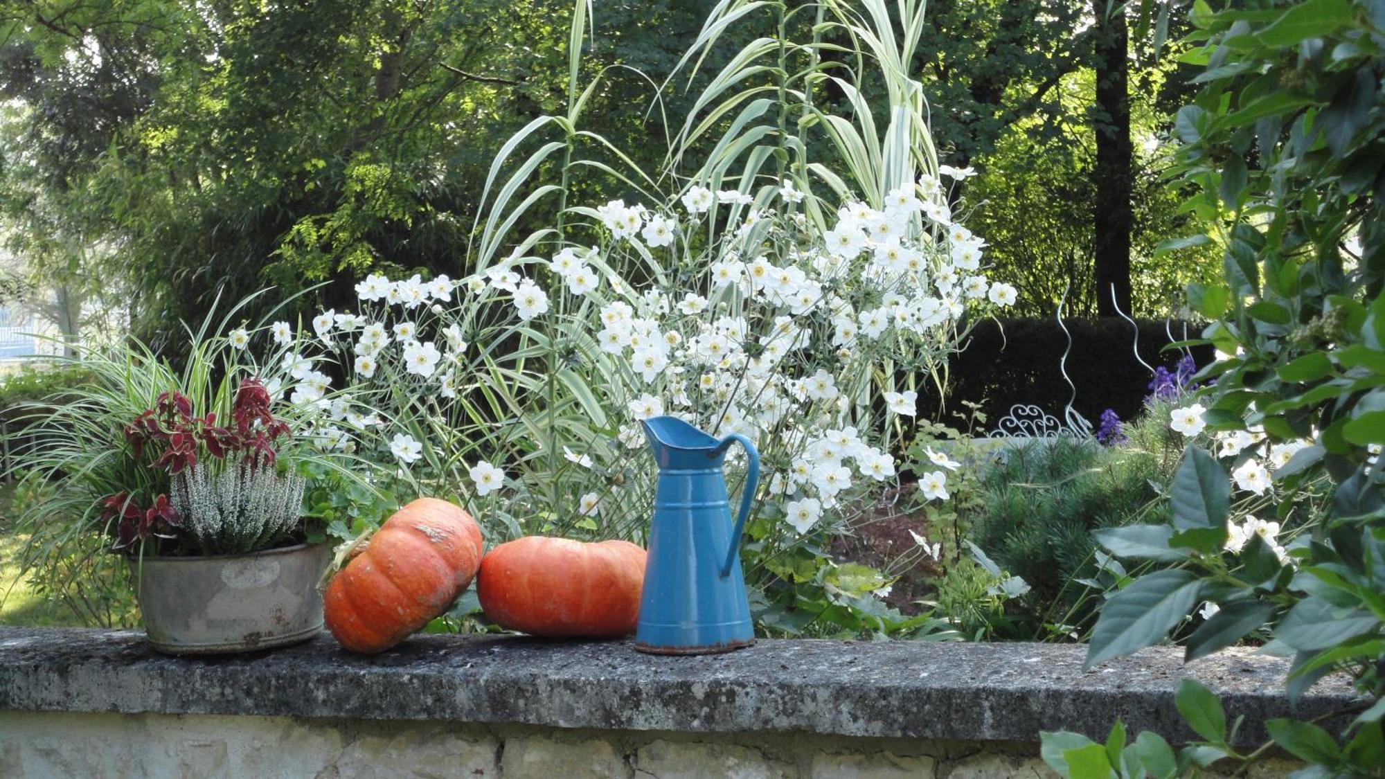 Les 2 Madeleine Bed & Breakfast Saint-Saturnin-du-Bois Exterior photo